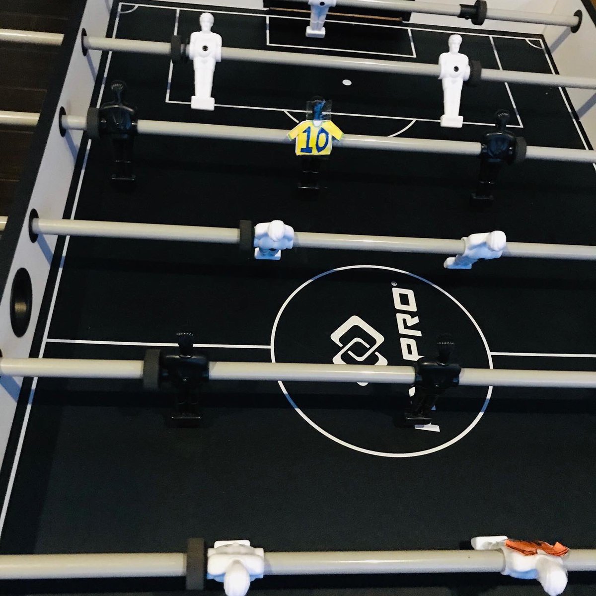 BoswellGolf's tweet photo. My obsessed footballer son’s are currently reading about #Pele and #Cruyff
Walking past their #tablefootball ⚽️ I noticed its now #gametime and #Cruyff V #Pele is now a reality in my living room 🤣😜
#imagination
#creativity
#realityisboring https://t.co/OcAlzbkjzr