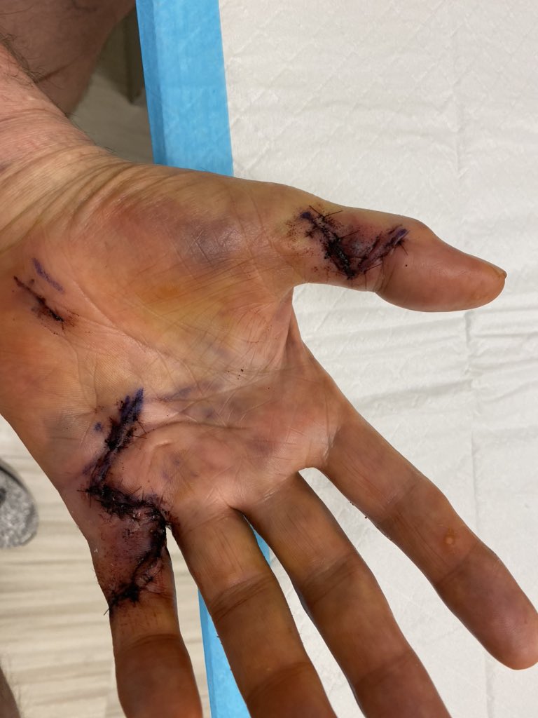 View image on Twitter