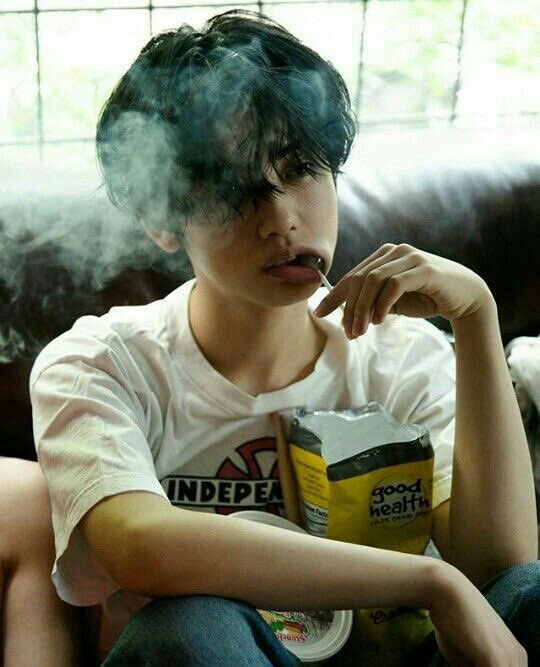 KunkaweeP's tweet photo. ชอบมั้ยล่ะคับ ผู้ชายแบดๆ Rt;มาเดะทักไป💎🤟#บอทหาแฟน #บอทใหม่ #บอทเรียลชาย https://t.co/nZzJKLuuA6