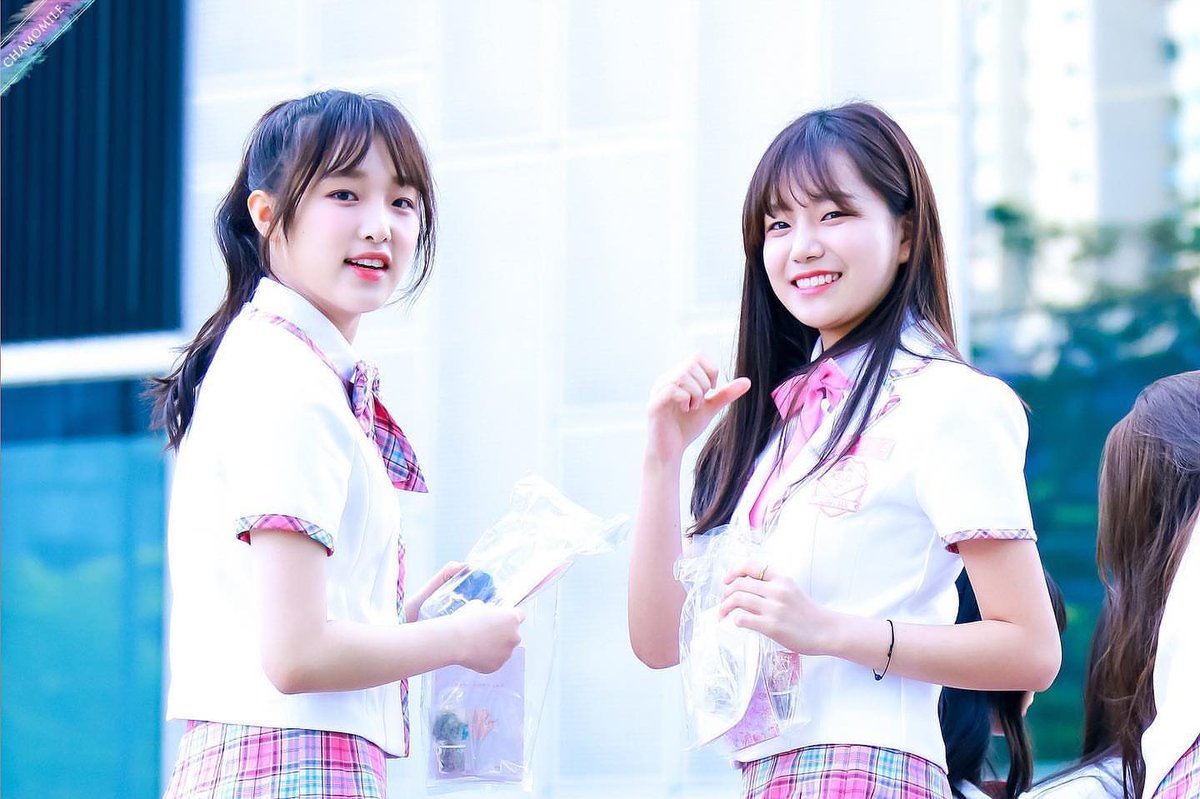 "First of all, Choi Yena seems to be a very energetic person. She plays a role as someone who is able to give strength to the people that surrounds her. And I think that is the kind of presence that Jo Yuri needs the most."