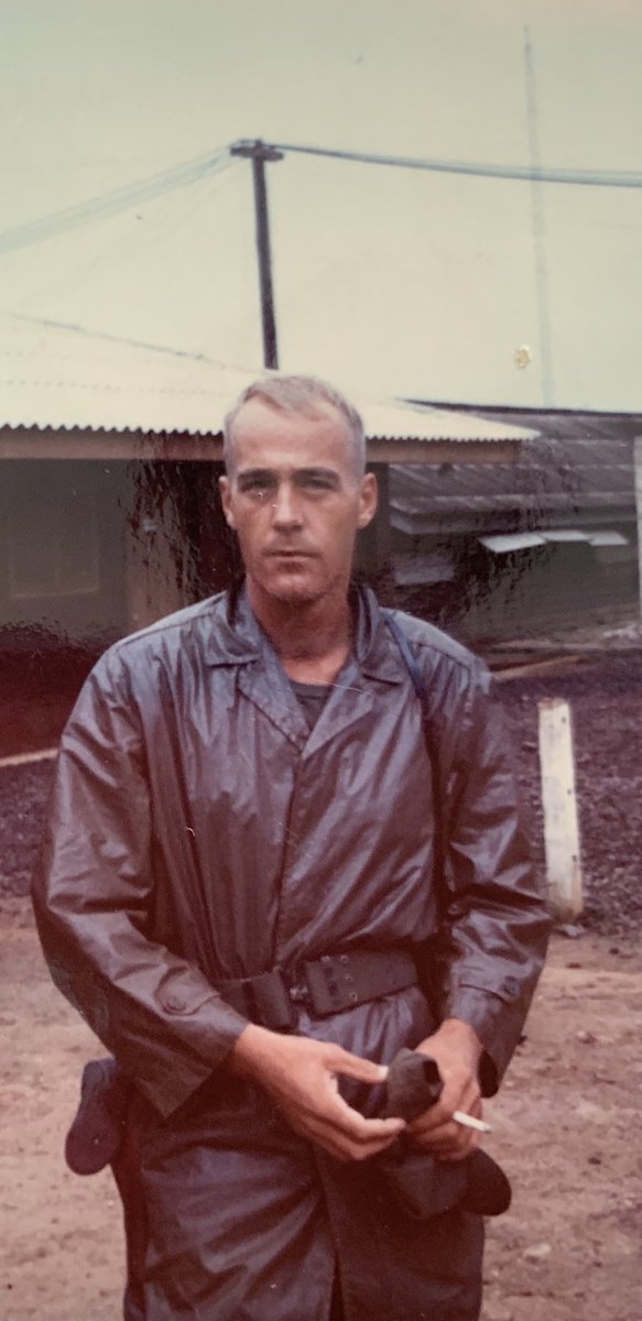 EstergrenSue's tweet image. My dad is a combat veteran so he use to say he had a different perspective on life. One of his best pieces of advice he told me is when you loose your head you loose everything. #bestdadever #FathersDay