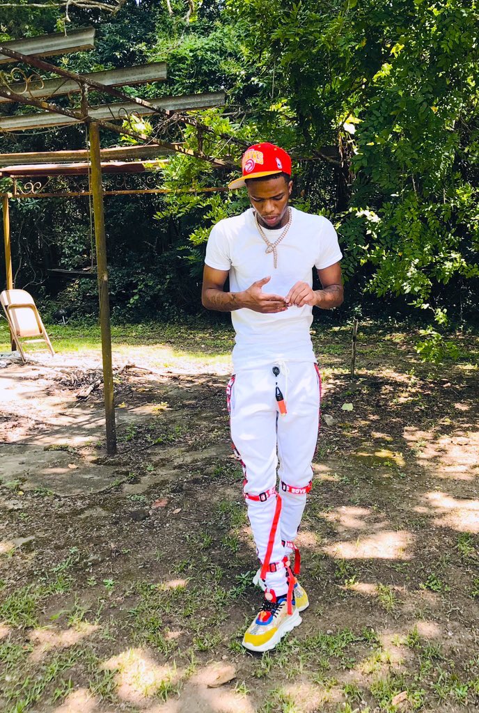 BernardJonesJr2's tweet photo. I love when she call me “Country” 🐍
#ABMGG https://t.co/g6YxxhR2At