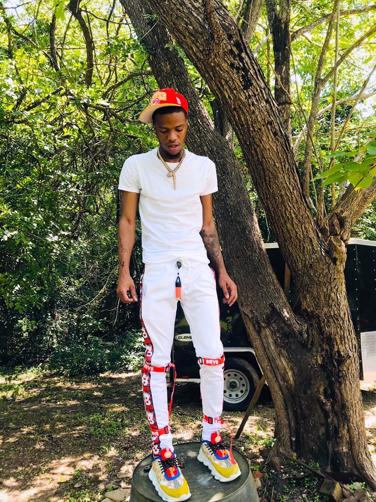 BernardJonesJr2's tweet photo. I love when she call me “Country” 🐍
#ABMGG https://t.co/g6YxxhR2At