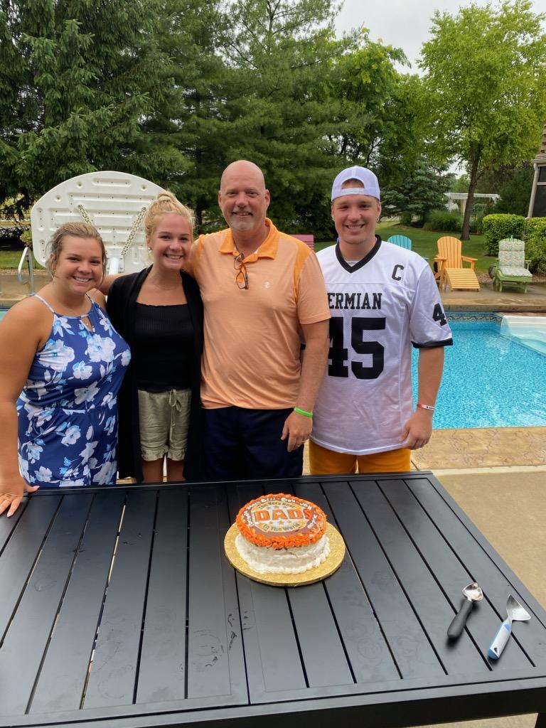 Blessed to be called Dad by these amazing kids! <a href="/spreech15/">Morgan Sprecher</a> <a href="/NickSprecher/">Nick Sprecher</a> <a href="/NosidamadisoN/">Madison Sprecher</a> 
Happy Fathers Day!