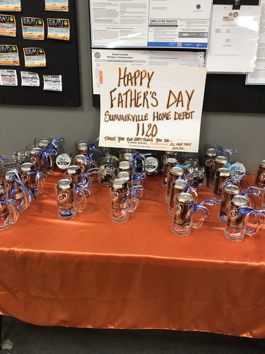 Taking Care of our Hard Working Dads at the Summerville Home Depot.@TammyColemanTHD <a href="/THDCaroHernandz/">Carolina Hernandez</a> <a href="/AmandaKincadeSE/">Amanda Kincade</a> <a href="/EvansFelder/">Gloria Felder-Evans</a> <a href="/CharityPinckney/">charity pinckney</a> @Glaser_Matthew1