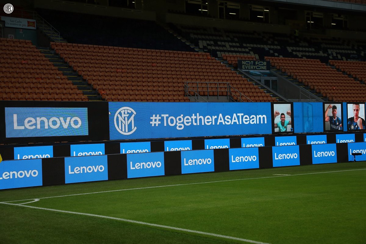 😍 | GRAZIE...

... per esserci stati vicini ieri sera: vi aspettiamo mercoledì per #InterSassuolo! 🖤💙

#TogetherAsATeam <a href="/Lenovo/">Lenovo</a> <a href="/lenovoitalia/">Lenovo Italia</a>