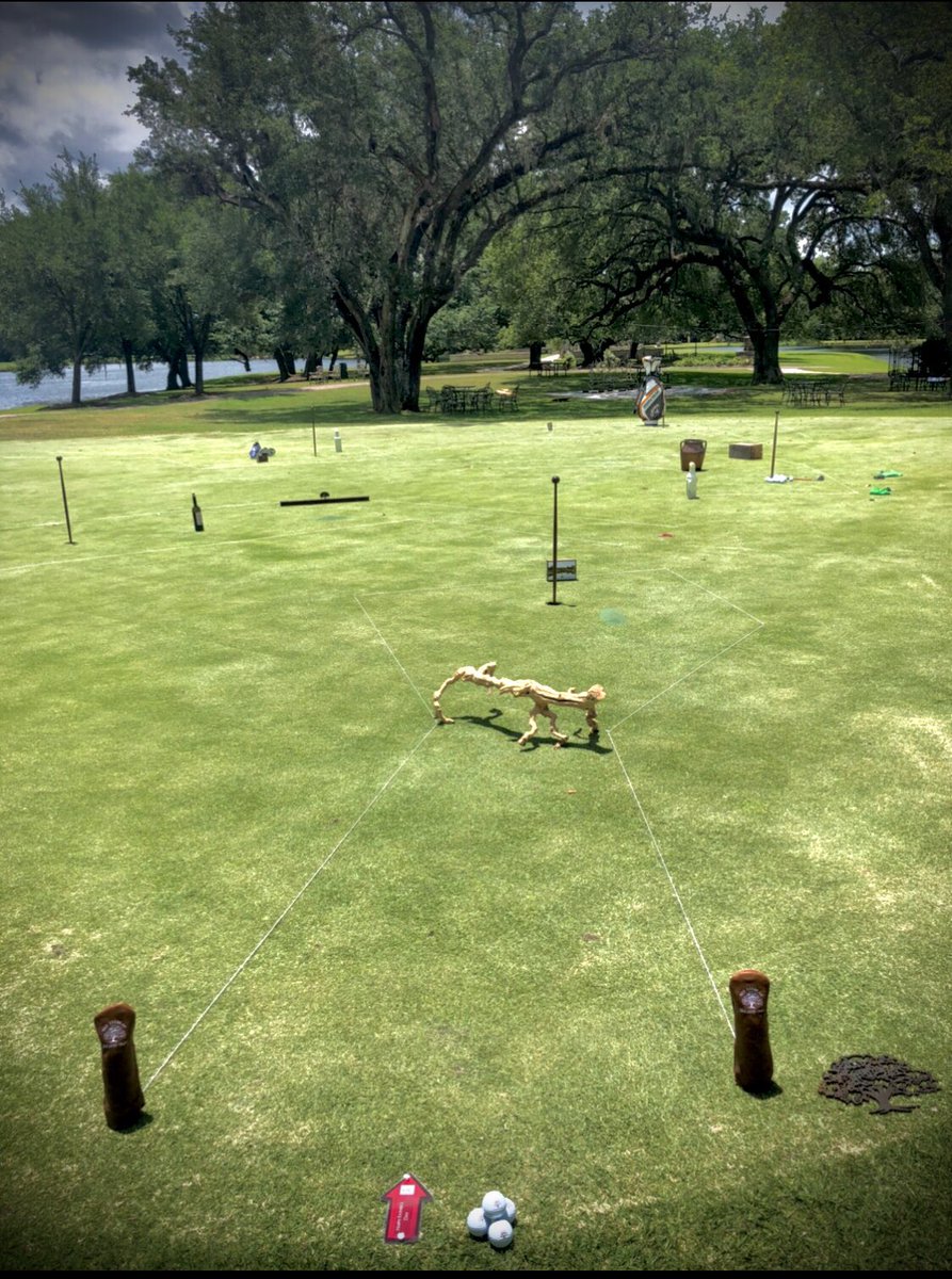 HoustonOaks's tweet photo. Happy Father’s Day, wishing all dads a fantastic day! From everyone at The Clubs at Houston Oaks. #houstonoaks #fatherday2020 #puttingcomp #FathersDay #putting #2ndbestintexas #2club #theclubsathoustonoaks #fathersputtingchallenge #familyfun https://t.co/ICvBHBaa5n