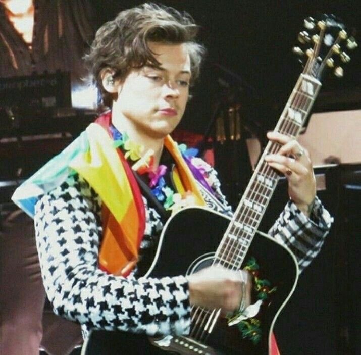 harry styles live on tour, barcelonamarch 30, 2018a thread ;