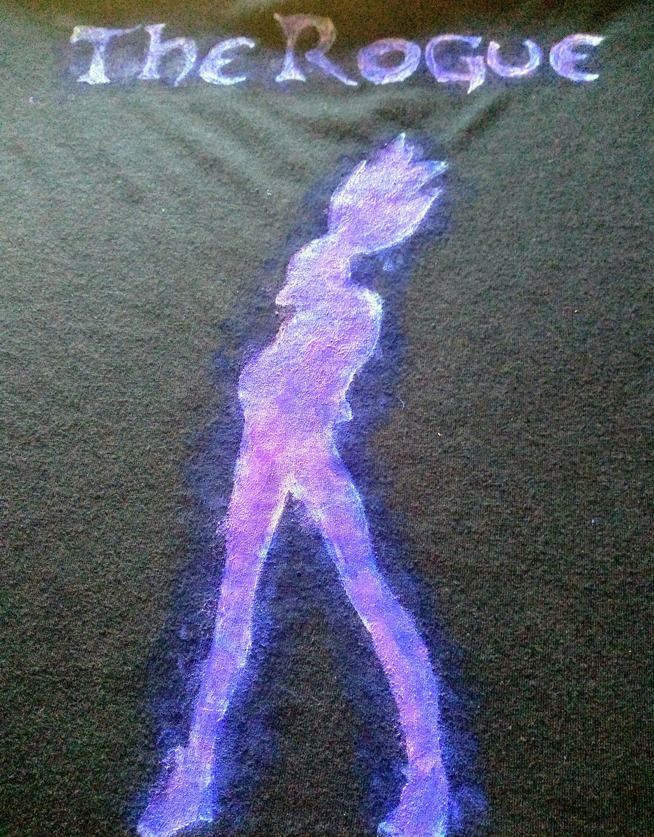 ((Update on my painting project even though I haven't touched it in months??? I painted a shirt for Akali today and I think it looks a lot better than the one so made for Ahri lmao