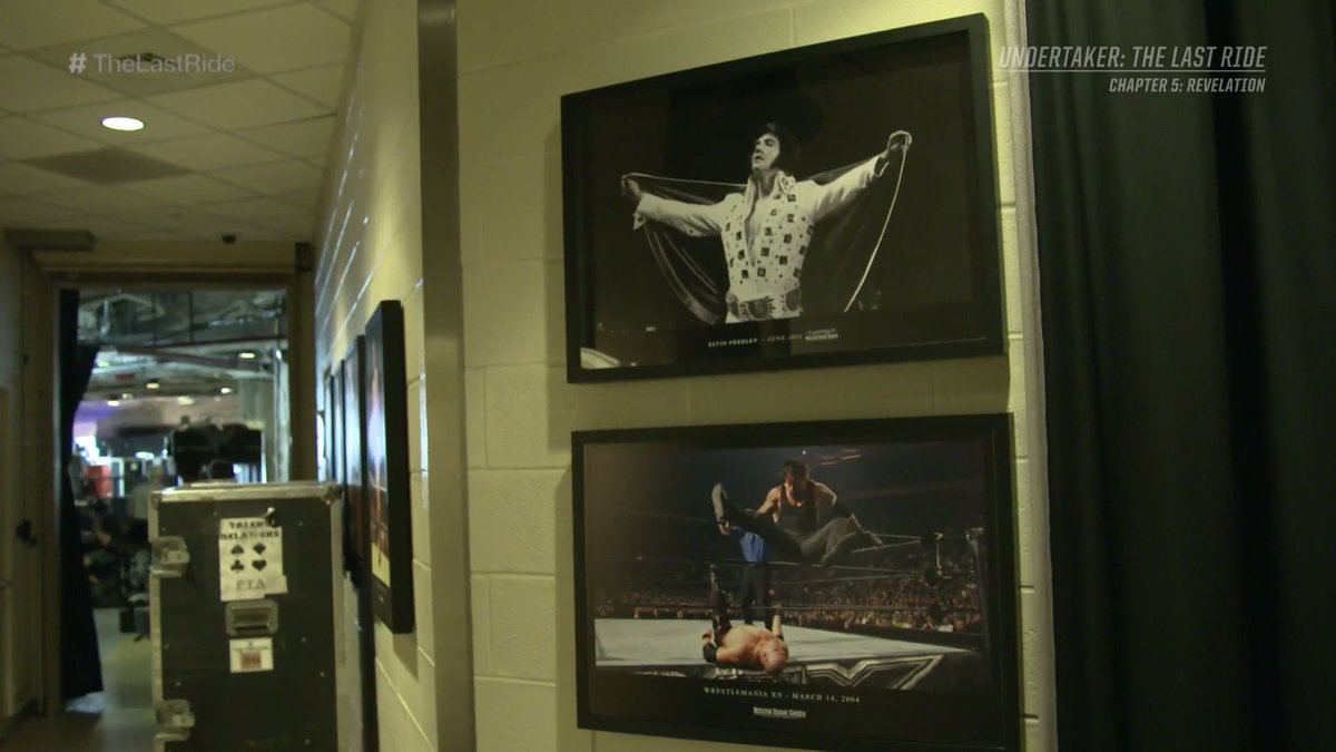 ClubWWE tweet picture