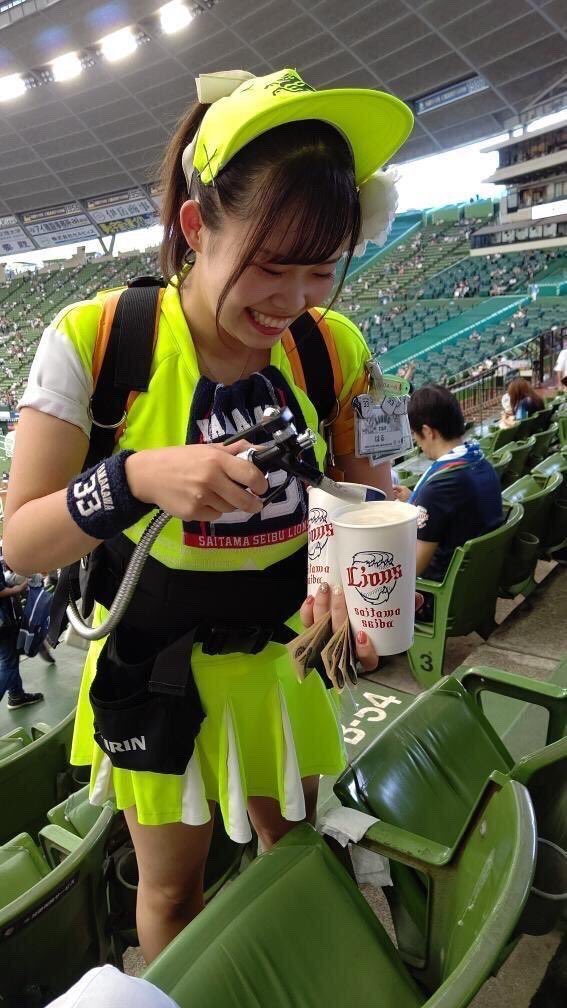 ビールの売り子通信 Lily Beergirl Uriko Twitter ビールの売り子通信 Lily Beergirl Uriko Twitter