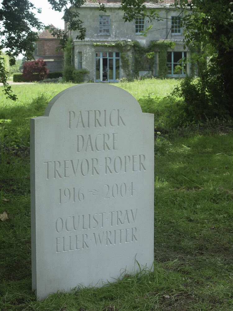 Trevor-Roper was also instrumental in the creation of  @THTorguk , the UK’s leading AIDS organisation. He is buried in the churchyard at Long Crichel.6/7