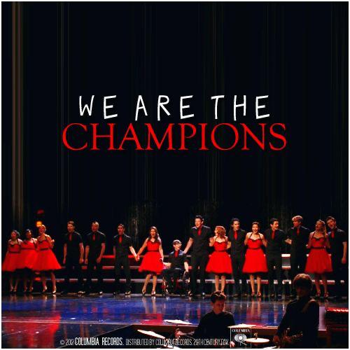 QueenTheLegend2's tweet photo. También se han reinterpretado y hecho covers en películas y series, tal es el caso de la versión de “Bohemian Rhapsody” de la Banda Panic! At The Disco para #SuicideSquad y en varios capítulos de la serie musical #Glee https://t.co/qF3VDGvmhp