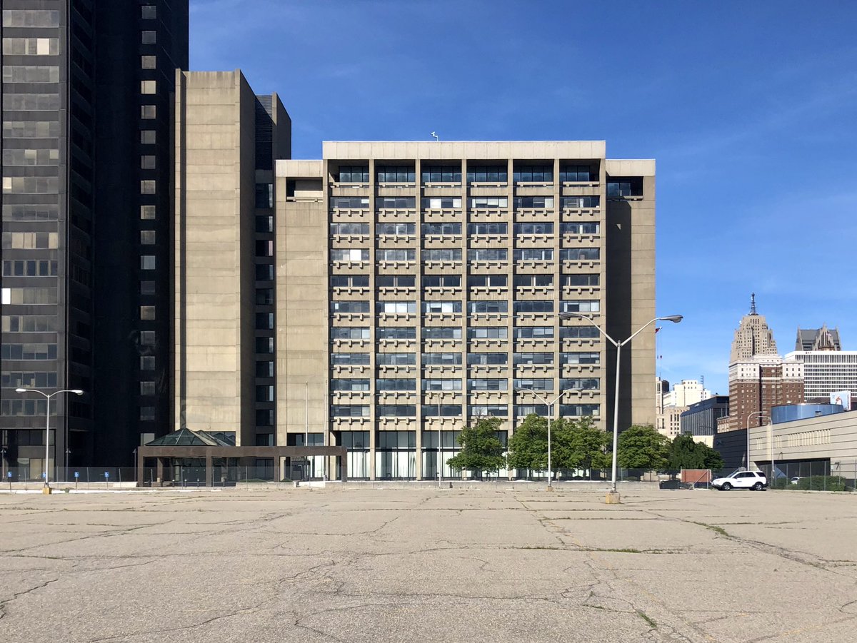 Jickling Lyman & Powell, Detroit Trade Center (1967) Detroit, MIMaybe the most ominous brutalist building in Downtown Detroit. Originally built as an office and logistics hub for international trade between Detroit and Windsor, later sold to the State of Michigan.