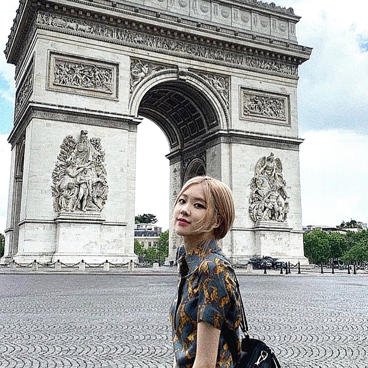 fifaaaaxzlly's tweet photo. 𓈒 𝖍 * e͟y  ╸🪐 𓏺𓏺𓏺 

                     ʿ 𝑓𝑖𝑓𝑎 ᚌ 𝔯ose ʾ
               ᚁ · 𝒇oll ╸𝓽alk 𓊪̅ year ⠂ᚐ 

/ * ลฟตท . 📠 - https://t.co/mx2CcCaJaR