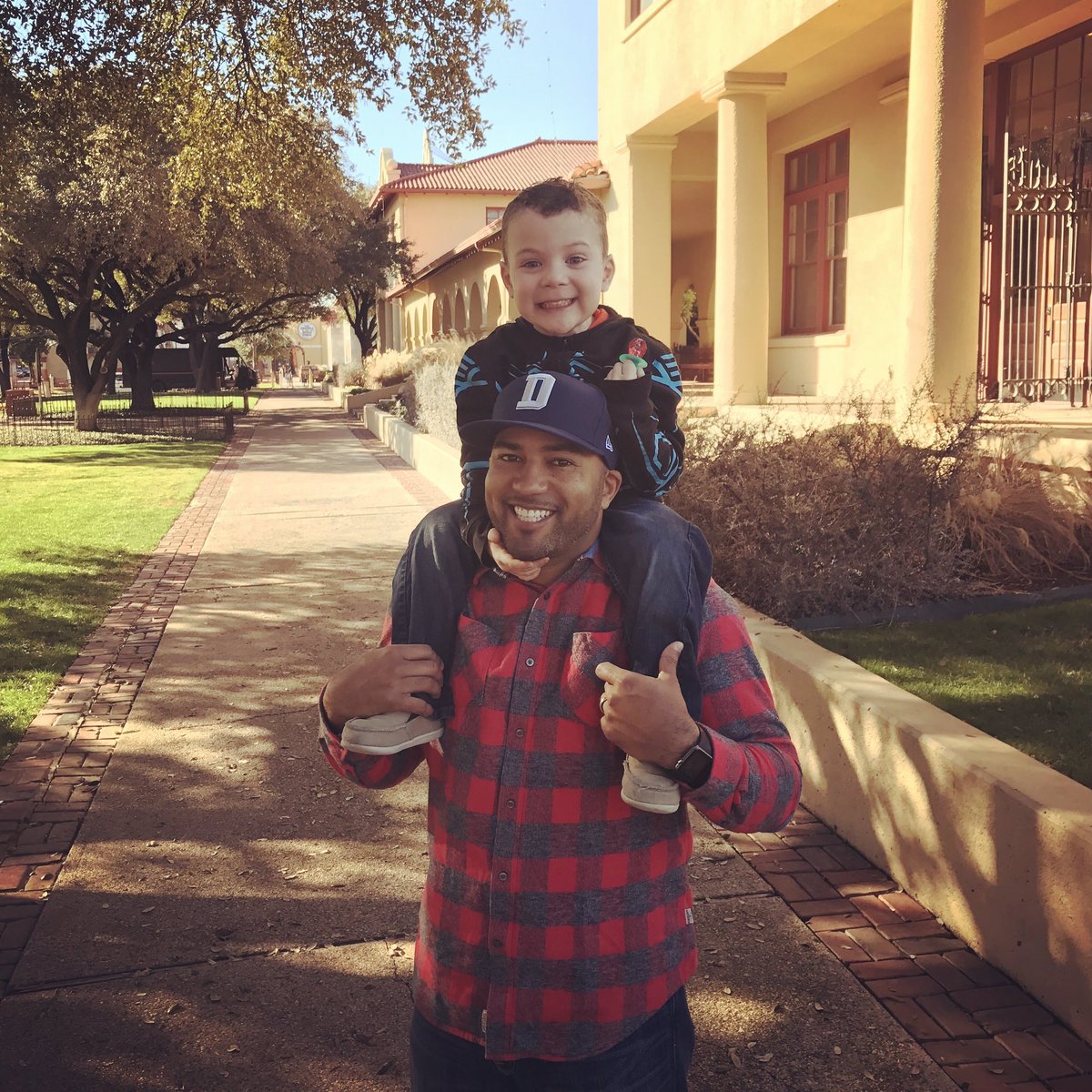 DrJamesWhit's tweet photo. Happy #FathersDay to all the Coaches out there who take on that role for their student/athletes. 2 coaches changed the trajectory of my life - 1 in MS, 1 in HS. Thank you for seeing us beyond the statistics, loving us, &amp; pushing us towards great &amp; mighty things! https://t.co/7BdL3sZoSm
