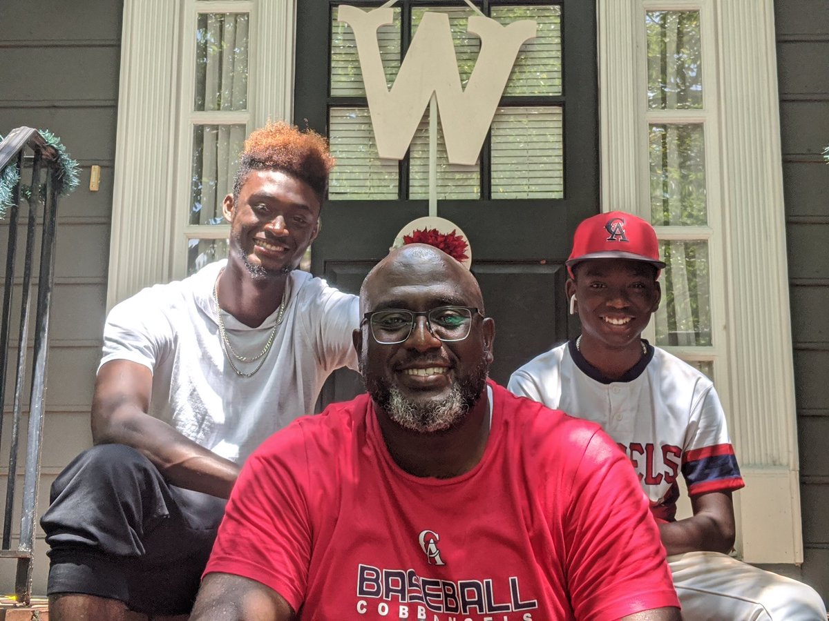 watchdeionwalk's tweet photo. You’ve been with Jordan &amp; I from Day 1 and always been there. The support and tough love you’ve given us has sharpened both of us to strive beyond what we thought we were capable of. Childhood dreams are in motion because of you! #FathersDay #Dad #Coach #Walkermen #Watchdeionwalk https://t.co/6kA0G0zGxC