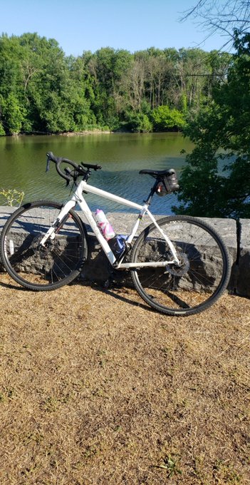 Took a 25 mile ride today and found this park with aqueduct ruins along my way. https://t.co/mYhxiQR<a href="/tag/mvsales"class="tags"><span>#mvsales</span></a>