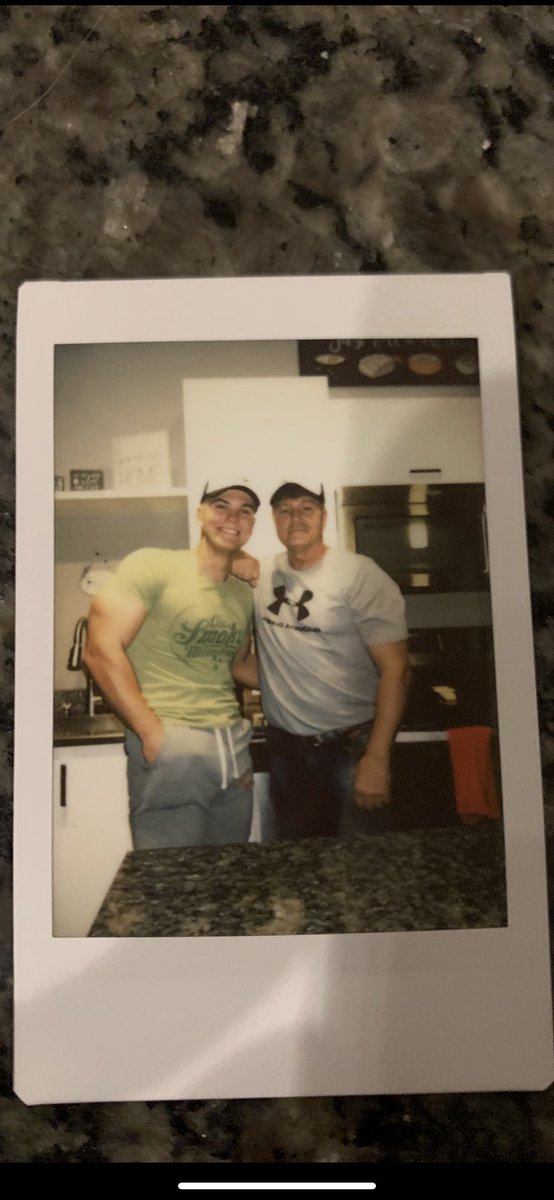 Ky_Algerio's tweet photo. The hats say big guy/little guy.. which one of us was wearing the big guy hat?
Happy Father’s Day pops https://t.co/LVnmseYdT7