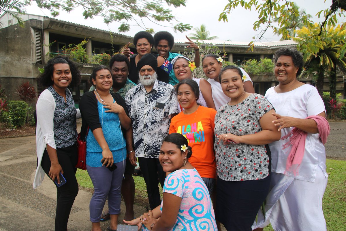 pama__x's tweet photo. USP students welcome VCP @pal_vcp back to his office with a Fijian 'Qiri Kava' celebration. #WeWantPal #teamfiji https://t.co/vZmRypz58V