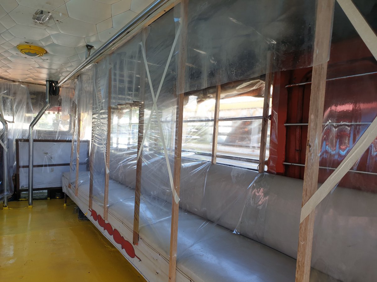 gerarddelapena's tweet photo. Traditional jeepneys in Nichols, Pasay have prepared their units for the supposed resumption of trips today. But they were disappointed after being told that the LTFRB has yet to look at the routes before they could ply the roads again. https://t.co/0okogcrKRE