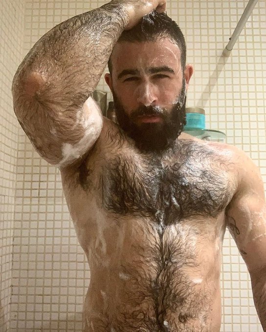3 pic. June 21 ????  #hairygrizzly #ILoveHairyMen #hairsome #hairychest #hairygay #hairyfan #scruff #beardedhomo