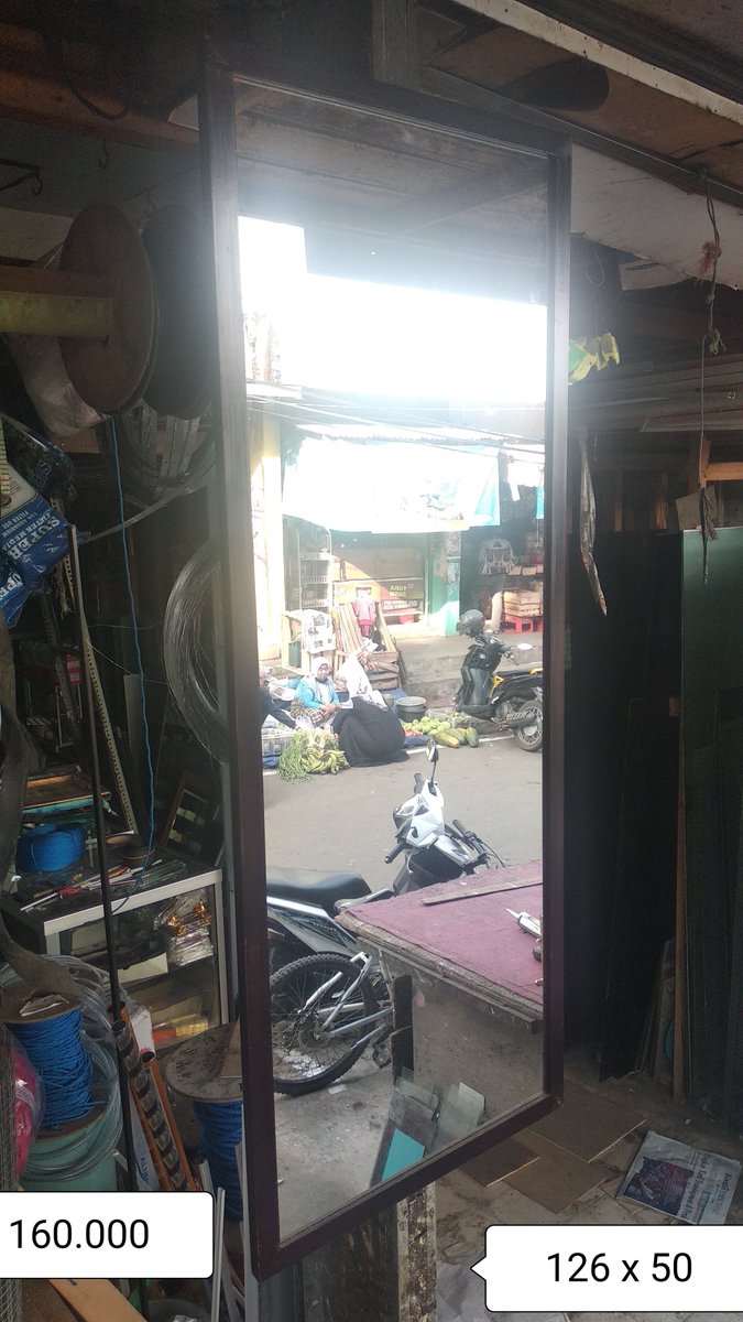FarisFitrah's tweet photo. Monggo lur. Etalase rokok, etalase tempura, etalase makanan, etalase dagangan, rak piring, cermin dan lain2. Singosari, timur pasar @infomalang , wa - 085649686067 https://t.co/JRP1KsmQQ6