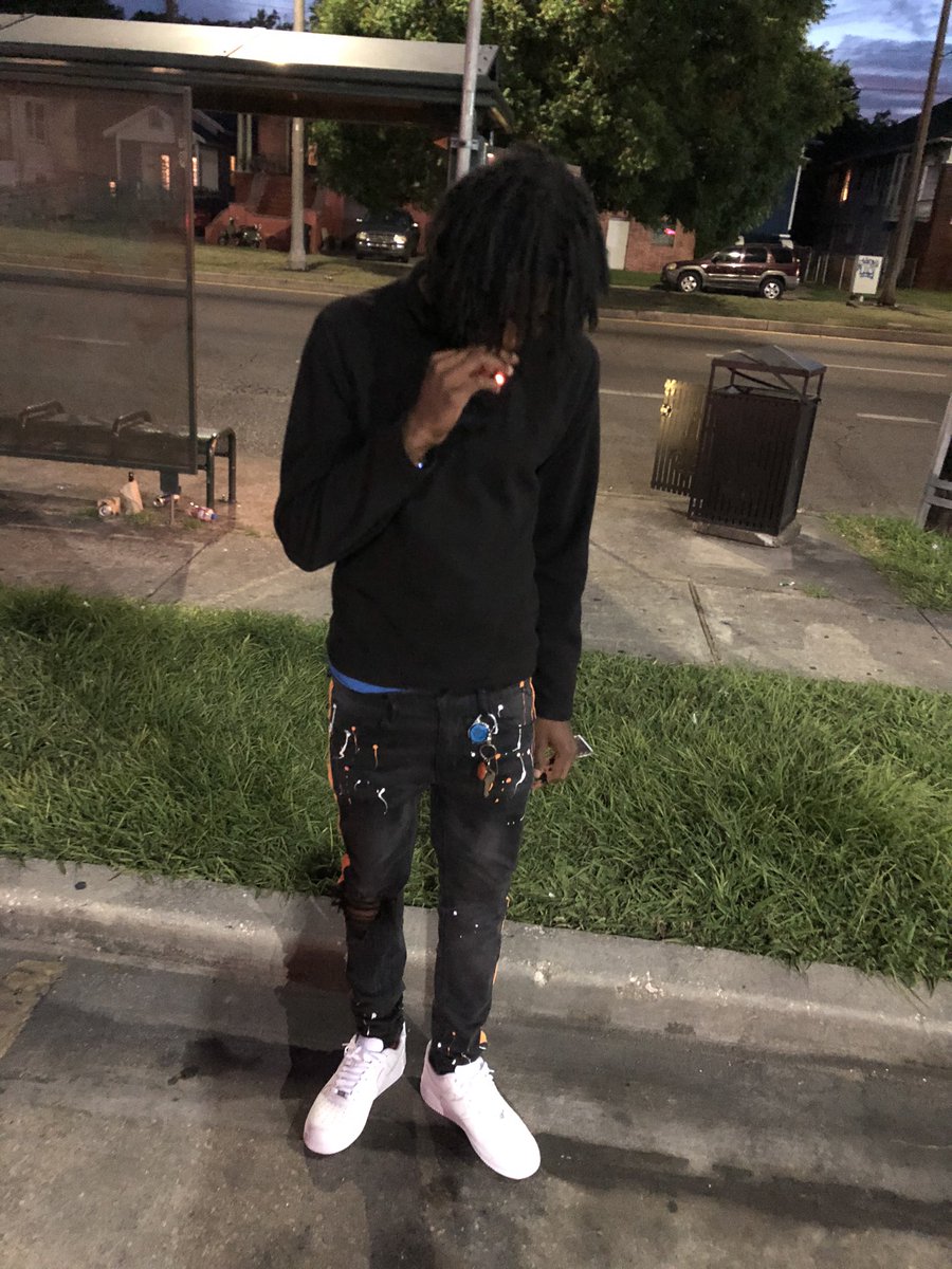 7double00_'s tweet photo. How tf I’m Rookie, Ima GOAT #ZoeLivin🤙🏾🇭🇹 #4Baby💙 https://t.co/hCEU2VOsaU