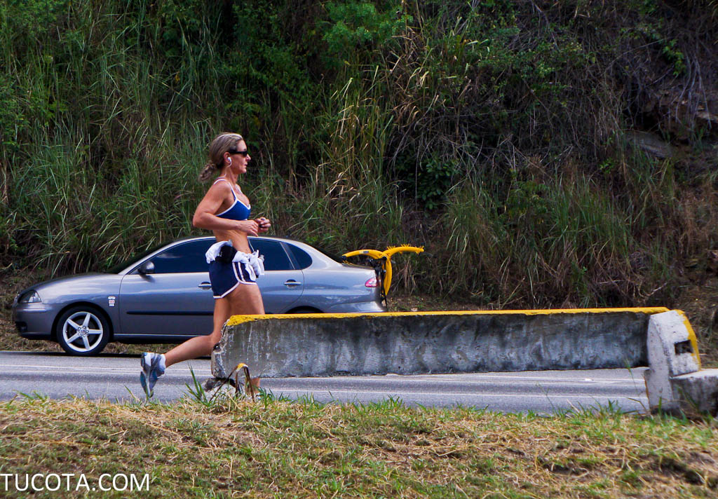 TuCota's tweet photo. running en la cota mil  - https://t.co/Hosgn4dQ3O #cotamil #tucota #caracas https://t.co/G8tkUWeKc5