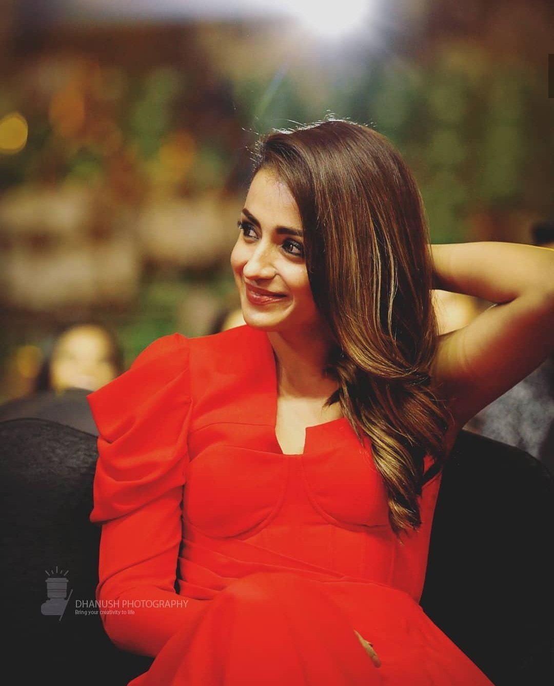 EbFh3yPUwAEjECY?format=jpg&name=large