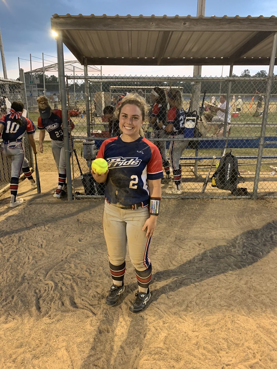 Way to get the day started.  @lianamorreale2 throwing a No- hitter!! <a href="/ODU_Softball/">Ohio Dominican Softball</a> <a href="/pride_ohio/">Ohio USSSA Pride</a>