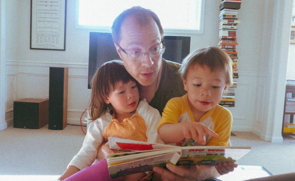 Secret dad tipIf you're just getting started in the dad biz, one of the best things you can do is to read to your kids EVERY DAY.I'm clocking in at 13 years and it checks a lot of boxes: time w/kids vocab can discuss content tricks your kids into loving books/you