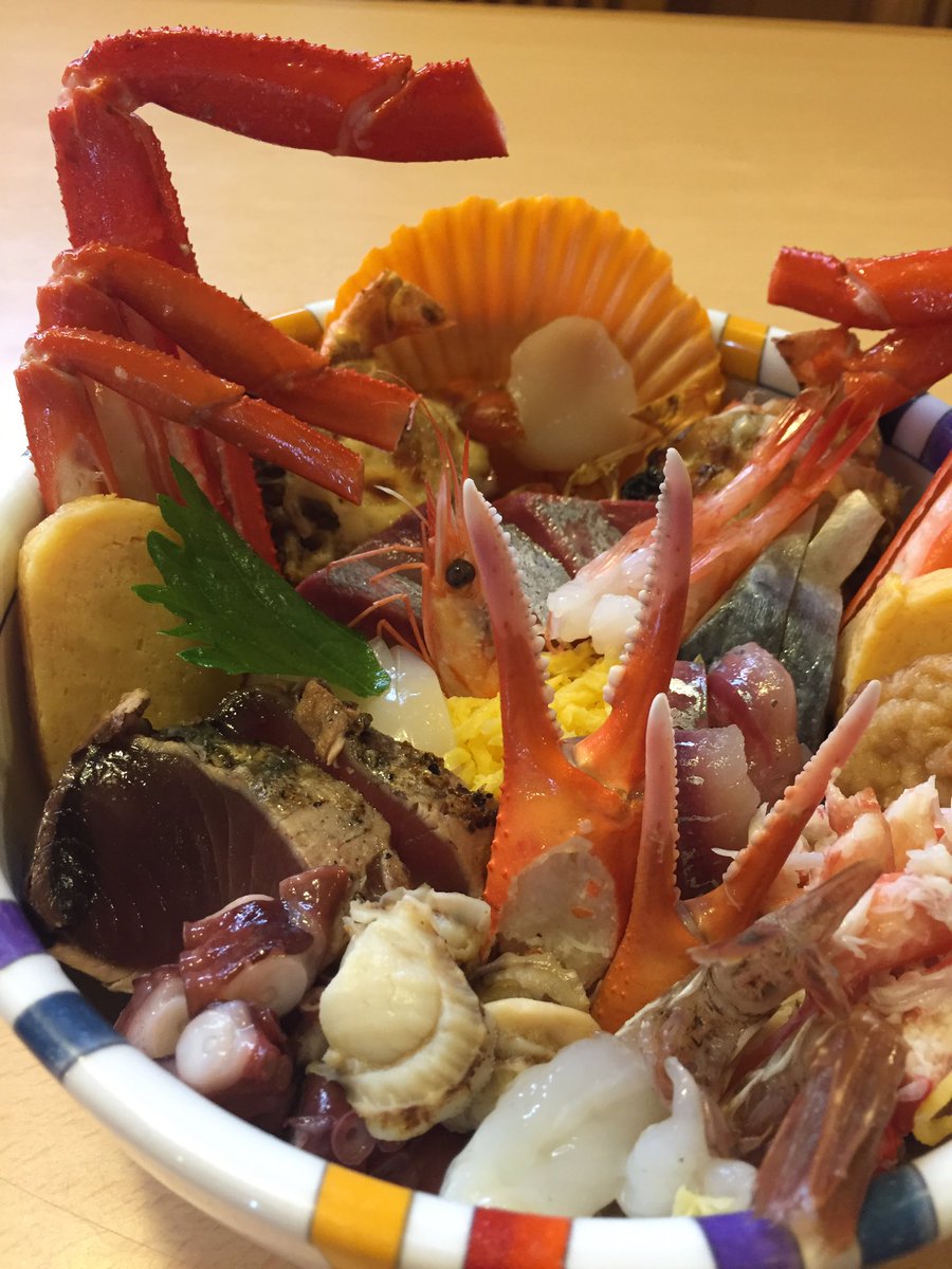 さすらいの旅人 全国各地孤独のｸﾞﾙﾒ 山陰の海の幸を満載したド迫力の海鮮丼 味処 民宿 まつや 島根県松江市美保関町宇井 詳細はこちら T Co Hfpmpw3coq