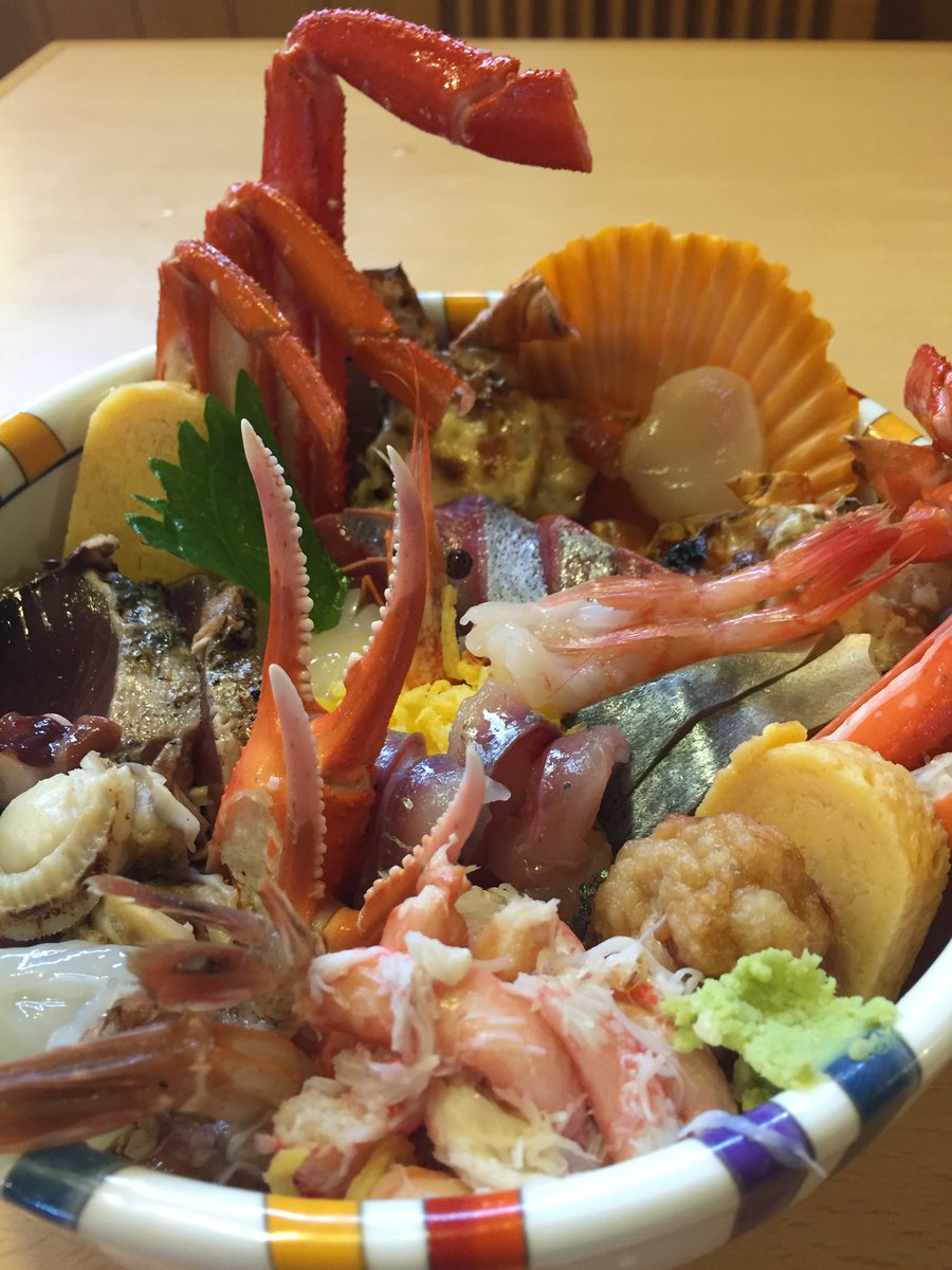 さすらいの旅人 全国各地孤独のｸﾞﾙﾒ 山陰の海の幸を満載したド迫力の海鮮丼 味処 民宿 まつや 島根県松江市美保関町宇井 詳細はこちら T Co Hfpmpw3coq