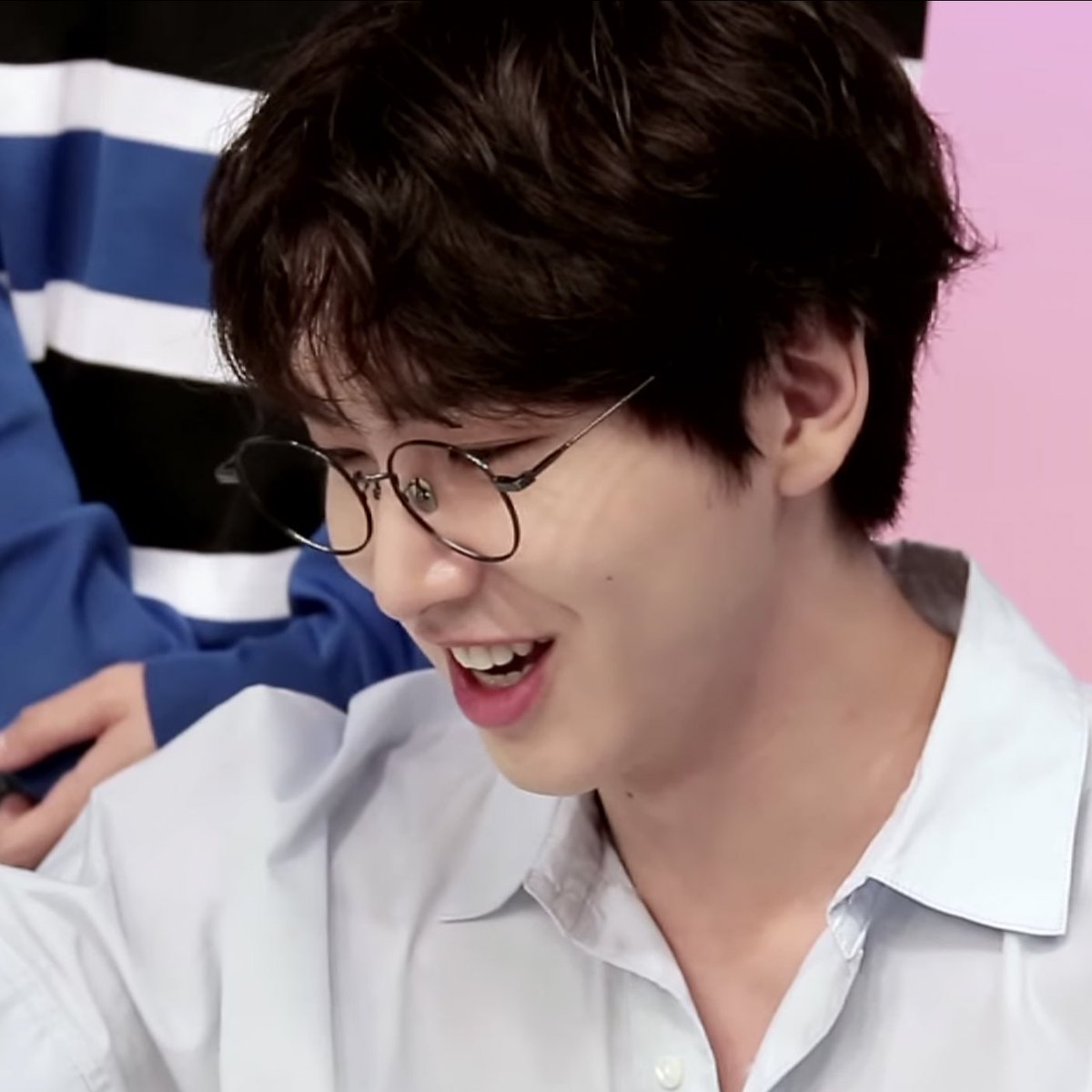 everyone say thank you to humph era for giving us this look