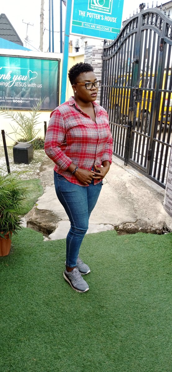 Oluwalucy's tweet photo. If I knew shirts were this nice, I would have tried it long ago but now that I know, it's shirts and I all the way.🥰💞 https://t.co/sItkcCHnzI