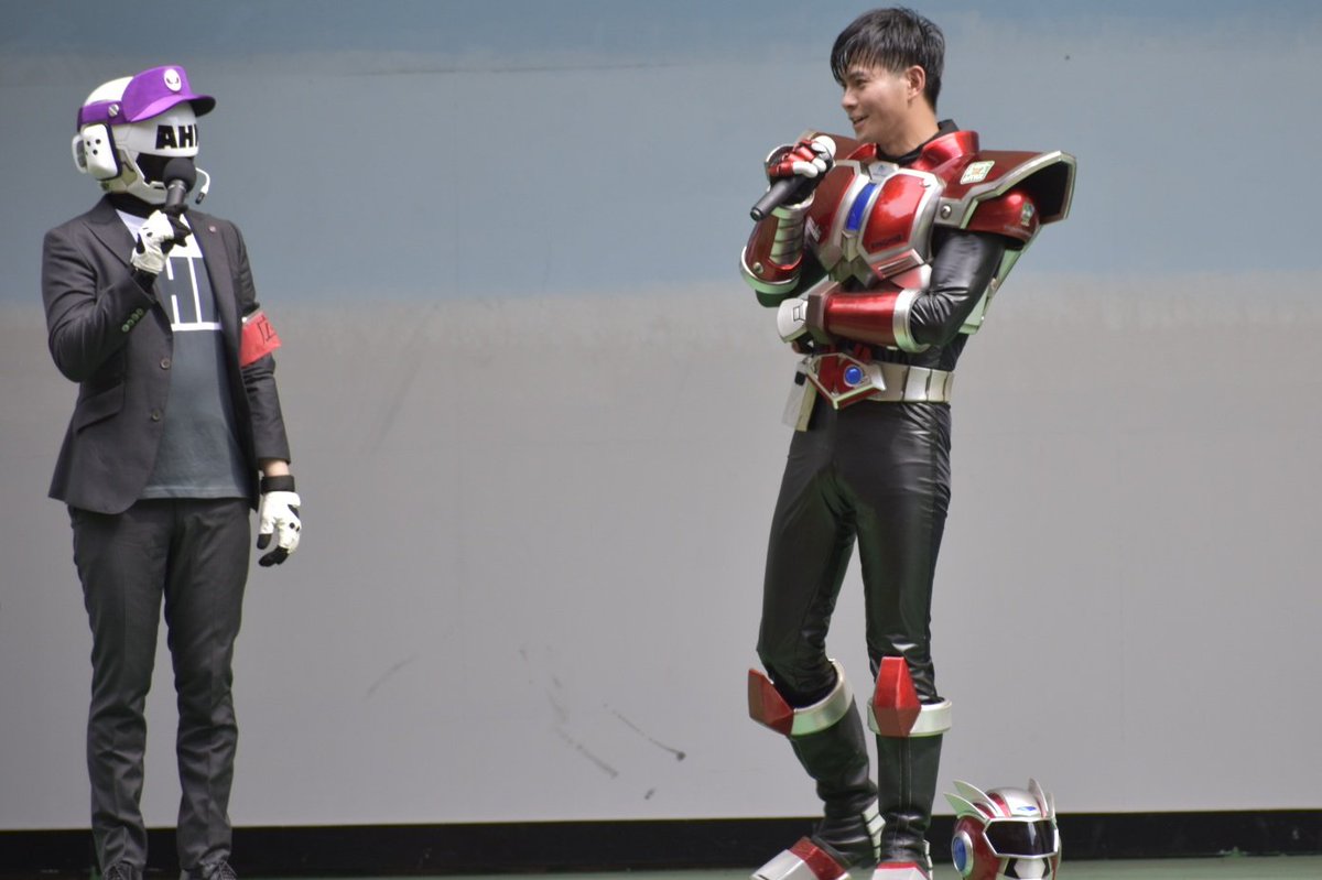 キタキュウマン マスクオフ(イケメンモード)📱 かしいかえんドゲン