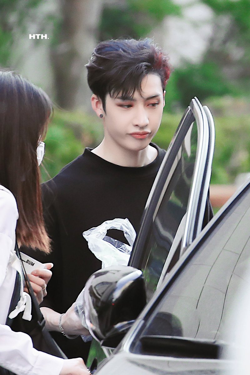 ➵ 200619

♡ | © hell to heaven