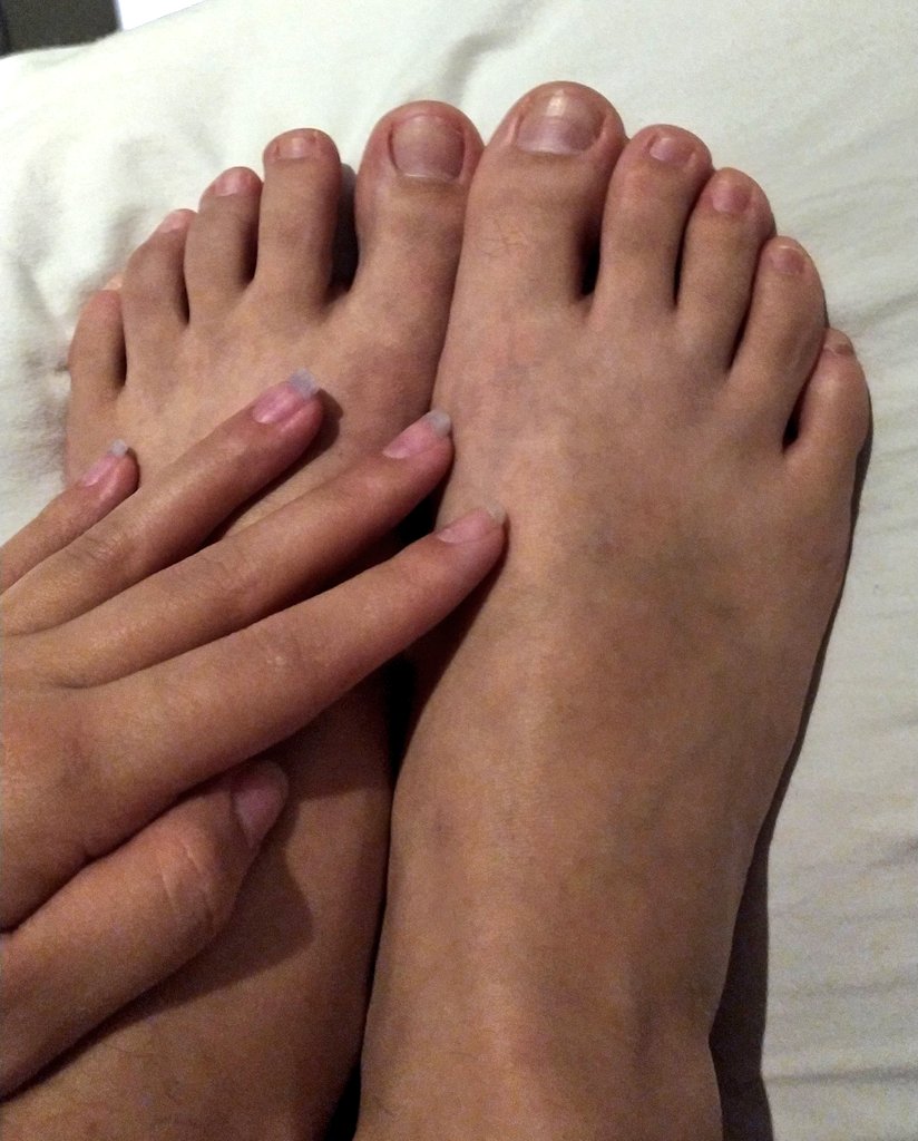 Goddesscca's tweet photo. Pezinho do jeito que tu gosta né? Vem encher meu picpay, seu trouxa! Essa maravilha quer tudo o que é seu 🤑

findom moneyslave finsub paypig podolatria footfetish feetworship https://t.co/uBqY5Sp5T9