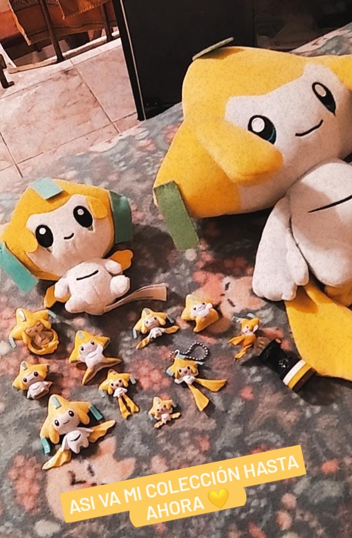 pumfii's tweet photo. My Jirachi collection and a pixel art that I made in Dotpict App ✨ #pokemon #Jirachi #pixelart https://t.co/S5u75NKmAo