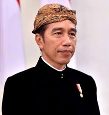 bumnbersatu's tweet image. Coba dipandang dan di nilai dah...kemiripan nya.. Kangmas @jokowi dan Jendral Sudirman...