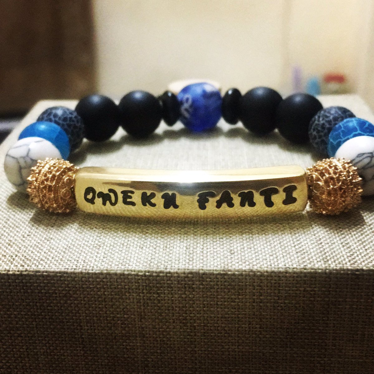 regardless_pyw's tweet photo. @sammyforson @gyaigyimii @AsemWORLD Pamper Your Wrist πΏ
Worldwide delivery π¦ whatsapp only +233 20 821 6466
#beads #ghana #gh #accraghanaπ¬π #bracelets #african #africanbeads #africanbracelets #giftideas PLEASE RETWEET ππΎππΎ https://t.co/wHkdMYbJ1u