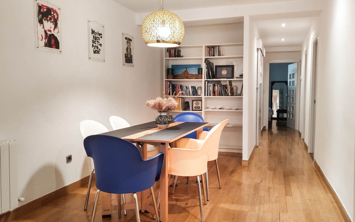 ATCompania9's tweet image. #FelizLunes Estrenamos la #NuevaNormalidad compartiendo el protocolo de seguridad y limpieza 🧽😷que hemos diseñado para que nuestros huéspedes se sientan seguros en nuestro apartamento. 
#PamplonaenCompania

echa un vistazo en este enlace 
👇 
bit.ly/PlanContingenc…