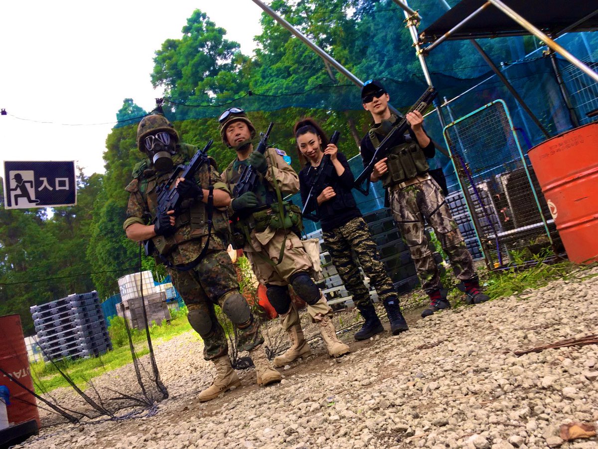LorranKingg's tweet photo. 6/21日にジェロニモさんのCQBフィールドにてサバゲーしてきました!!
新しい相棒も絶好調だし、新メンバーが続々加入したりでめちゃくちゃ楽しかった!!😊
この間ボディーアーマーを封印すると言ったな。あれは嘘だ。
#ジェロニモ #Wildk #サバゲー https://t.co/EHotGpsnHI