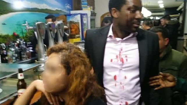 desalambre's tweet photo. No es EEUU, es España: 40 casos de insultos, agresiones y discriminaciones racistas en los últimos cinco años https://t.co/DfwOOIDpUh Análisis de @mohagerehou https://t.co/2w4mEpQPsr