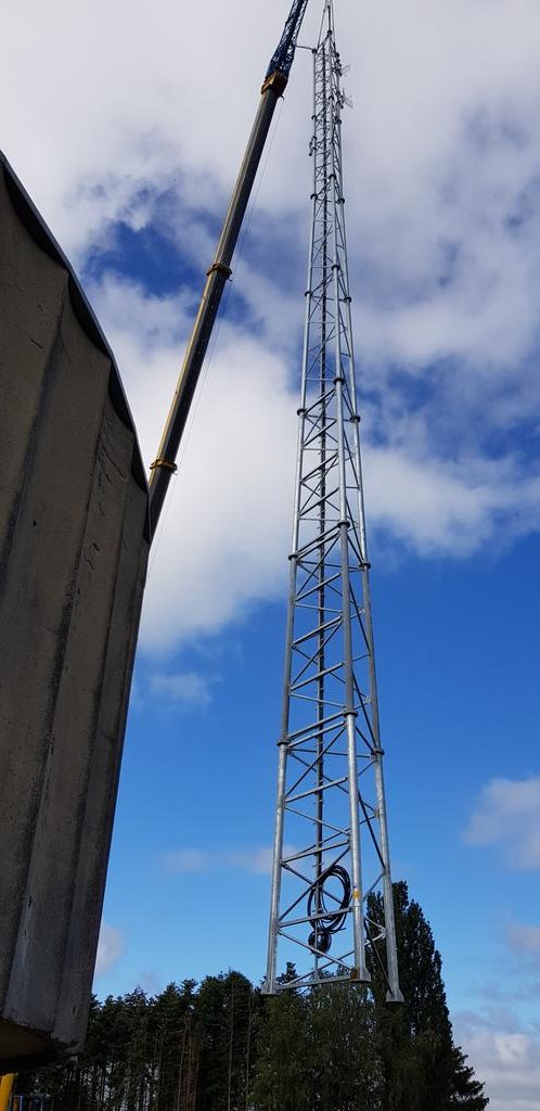 Lx1Iq's tweet photo. New 42m tower for LX0DRD, D-Star Repeater. https://t.co/TFAb4Wi5lG