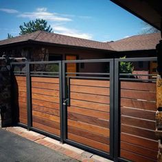 FenceMastersOtt's tweet photo. Your fence could be the difference between comfort and discomfort. https://t.co/8bUDn5t23n