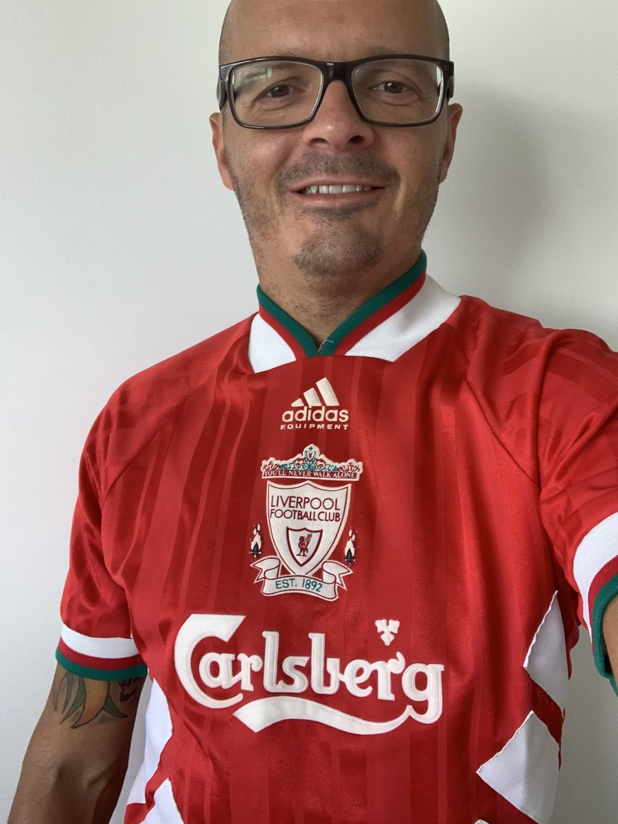 liverpool old jersey