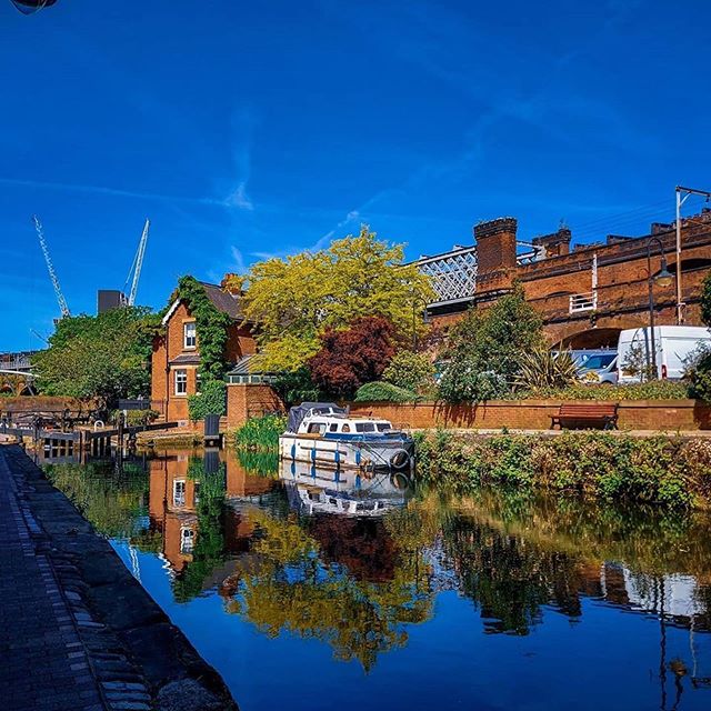 McrPulse's tweet photo. "Photography is the only language that can be understood anywhere in world. "- Bruno Barbey . Image from tm96._ .
#mcrstreets #manchesterphotos
#manchesterconfidentional #mcruk
#manchestertoday #igersmcr #visitbritain
#igersmcrtakeover #igersmcrontour
#lovinmanchester #lovemcr # https://t.co/JVnsLzeOe1