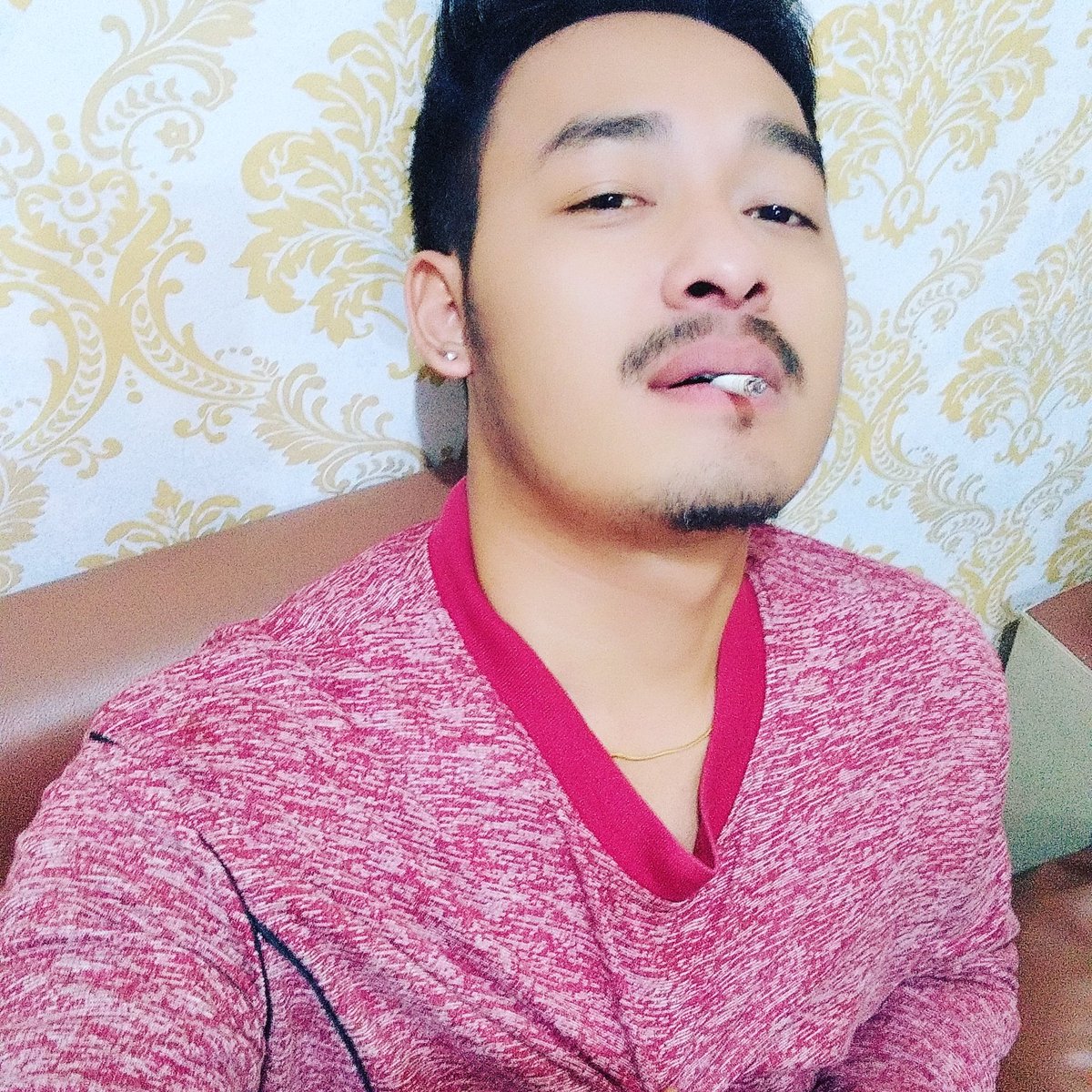 RPratam12's tweet photo. #FotoProfilBaru https://t.co/1qhFrJ8oKq
